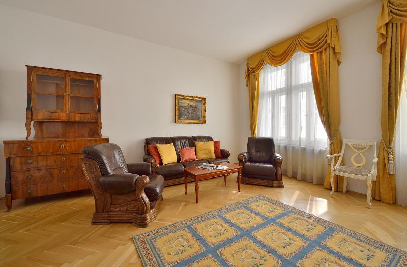 Ambiente Serviced Apartments - Tallerova Bratislava Luaran gambar